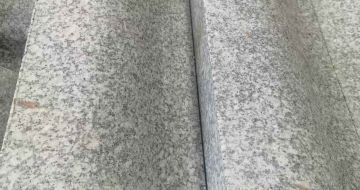 沧州芙蓉白S型拉丝面路沿石