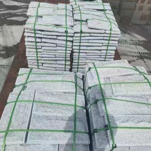 沧州 芝麻白蘑菇石装车出货