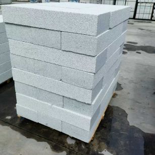 沧州 芝麻白两面荔枝面台阶石