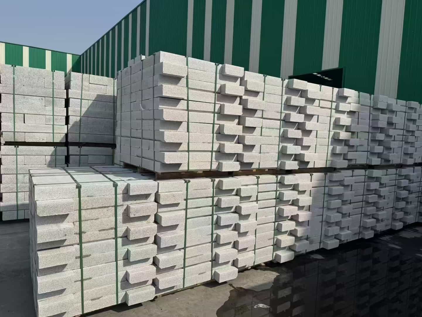 沧州芝麻白路沿石