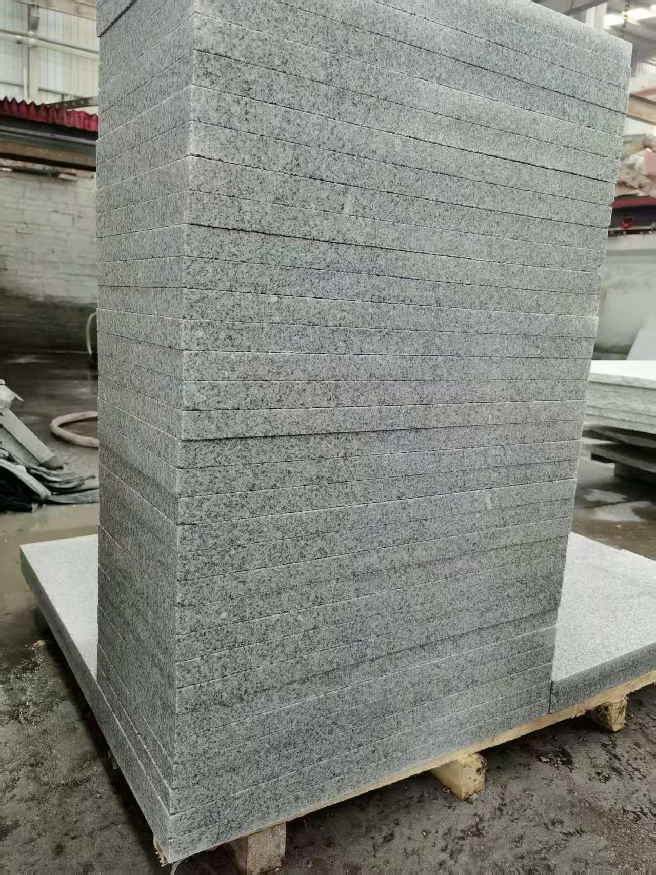 沧州 花岗岩 地铺成品300*600，尺寸标准、厚薄均匀
